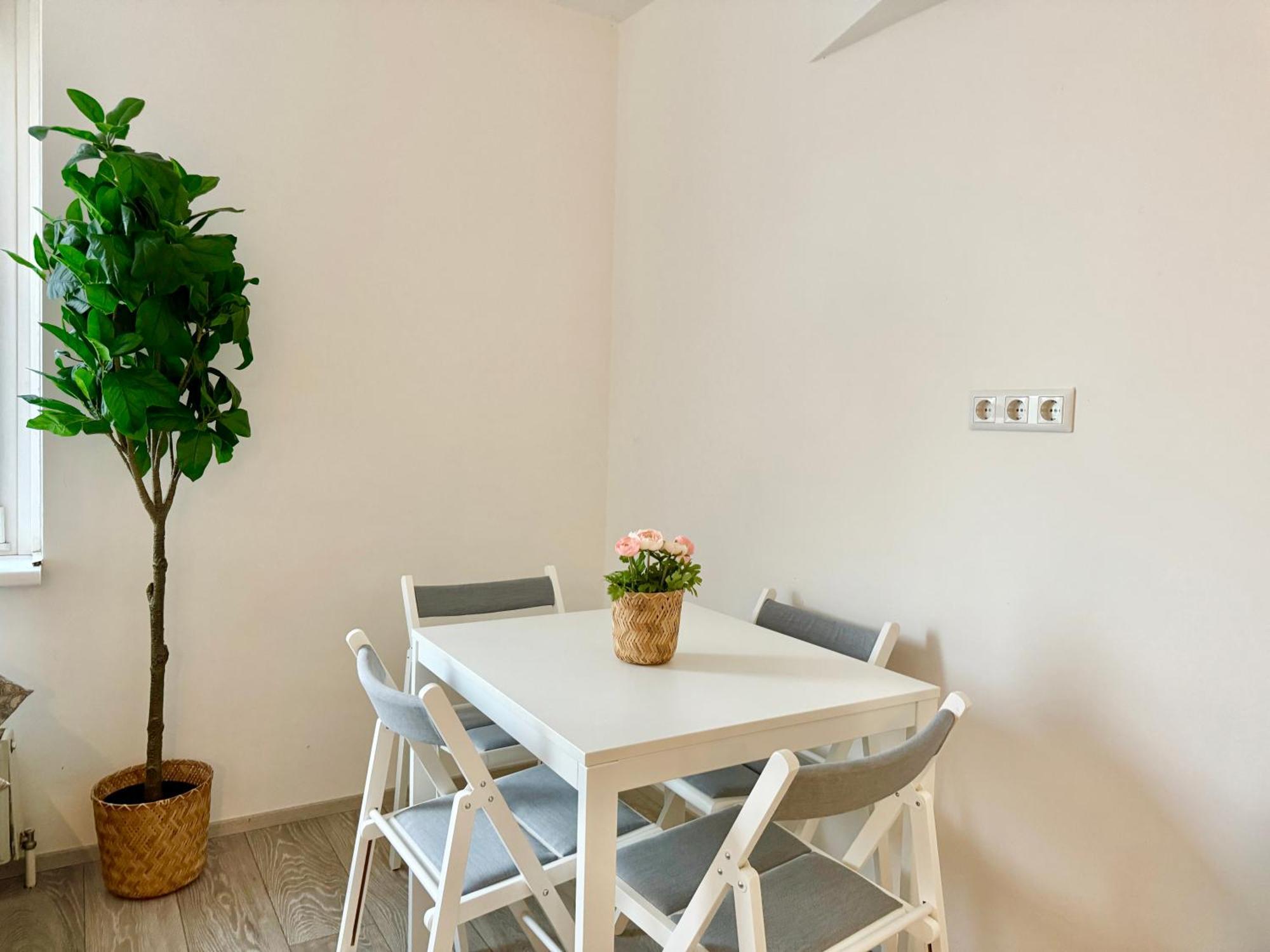Stylish Schonbrunn Apartments - Free Underground Parking Βιέννη Εξωτερικό φωτογραφία